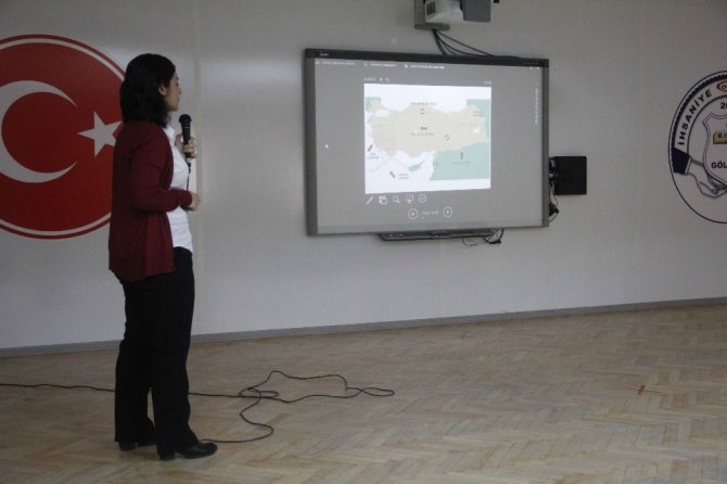 Kocaeli’de okullarda deprem eğitimi veriliyor