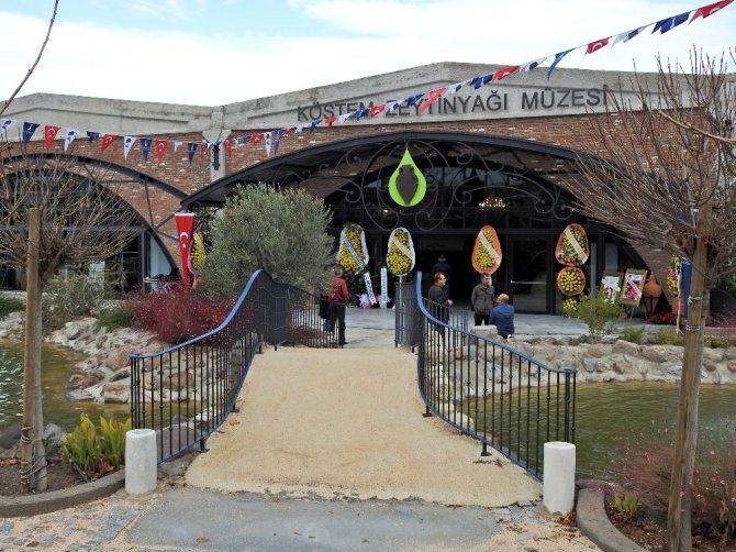 Urla’da Zeytinyağı Müzesi açıldı