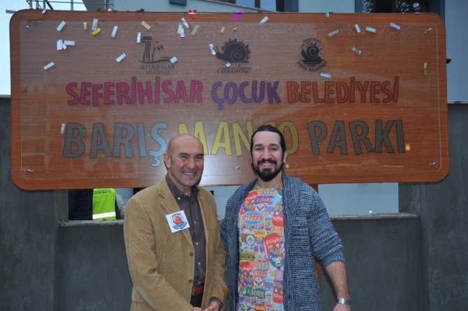 Mandalinanın ilk hasadı çocuklardan