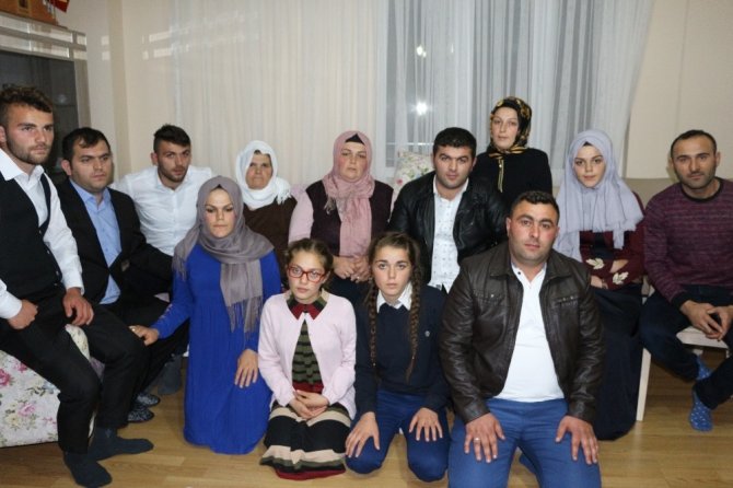 Cumhurbaşkanı Erdoğan’ın şehit Eren Bülbül’ün ailesine ziyaretinde duygusal anlar yaşandı