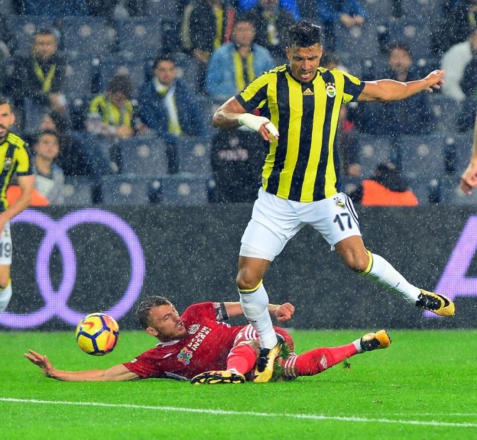 Süper Lig: Fenerbahçe: 4 - Sivasspor: 1 (Maç sonucu)