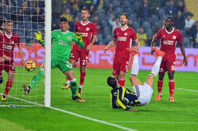 Süper Lig: Fenerbahçe: 4 - Sivasspor: 1 (Maç sonucu)