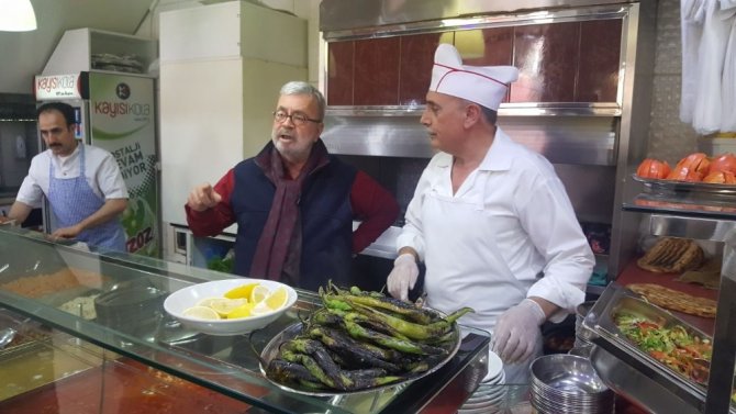 Malatya’nın lezzetleri Mehmet Yaşin ile Teoman Hünal’ı etkiledi