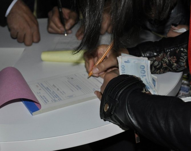 3 bin yıllık aşiretin üyeleri ilk kez Diyarbakır’da bir araya geldi