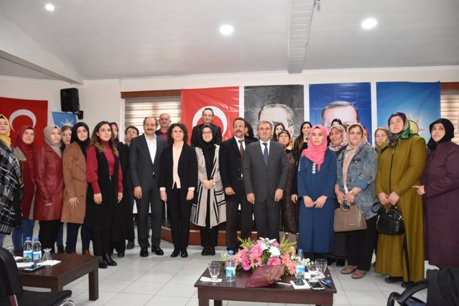 AK Parti’de Esra Bayraktar Önder güven tazeledi