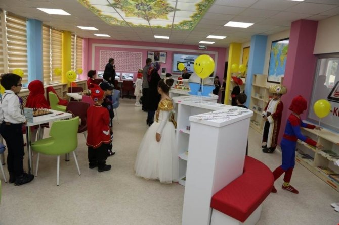 Hopa’da ’Z-Kütüphane ile Özel Eğitim Sınıfı’ hizmete açıldı