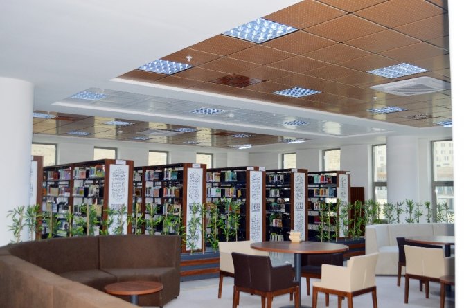 Güneydoğu’nun en teknolojik kütüphanesi Mardin’de