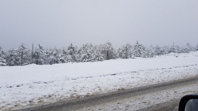 Karabük-Bartın Karayolu kar ile kaplandı