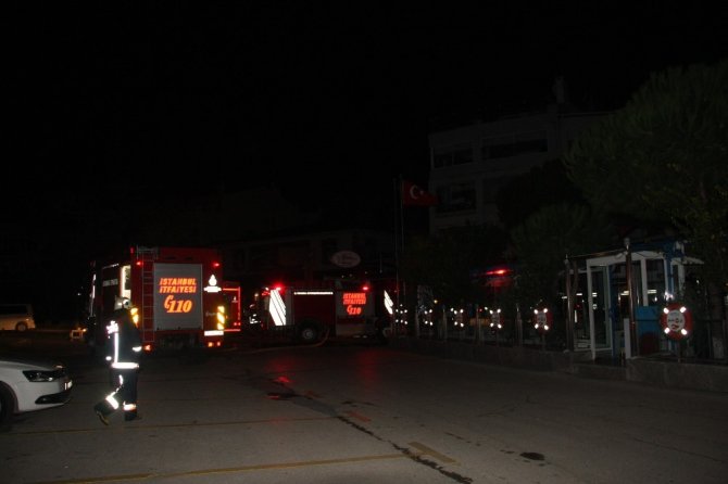 Bakırköy’de balık restoranında yangın