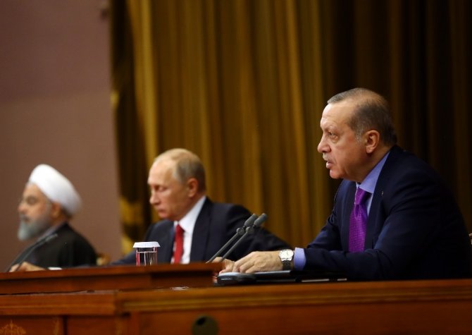 Erdoğan: “Suriye halkının öncülüğünde yürütülecek özgür, adil, şeffaf bir sürecin hayata geçirilmesine yardımcı olmak hususunda görüş birliğine vardık”