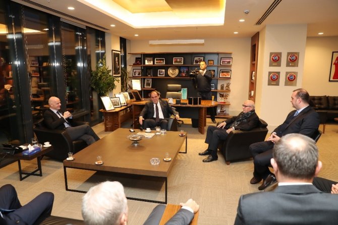 FIFA Başkanı Infantino’dan TFF’ye ziyaret
