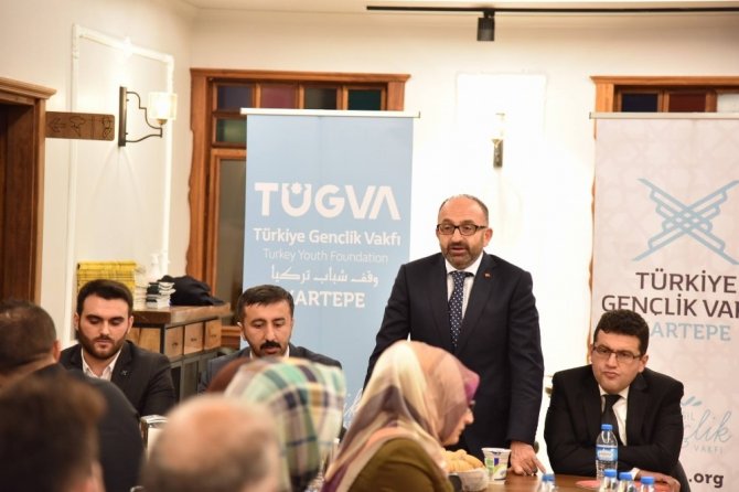 Başkan Üzülmez TÜGVA öğretmenleriyle bir araya geldi