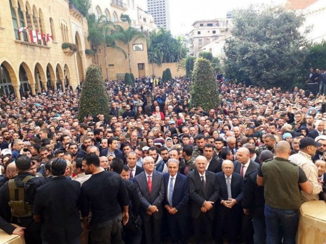 Lübnan Başbakanı Hariri: "Lübnan her şeyden önce gelir"