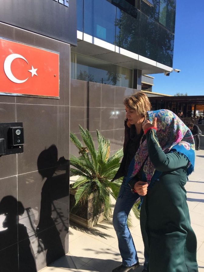 Antalya’da FETÖ operasyonu: 77 gözaltı