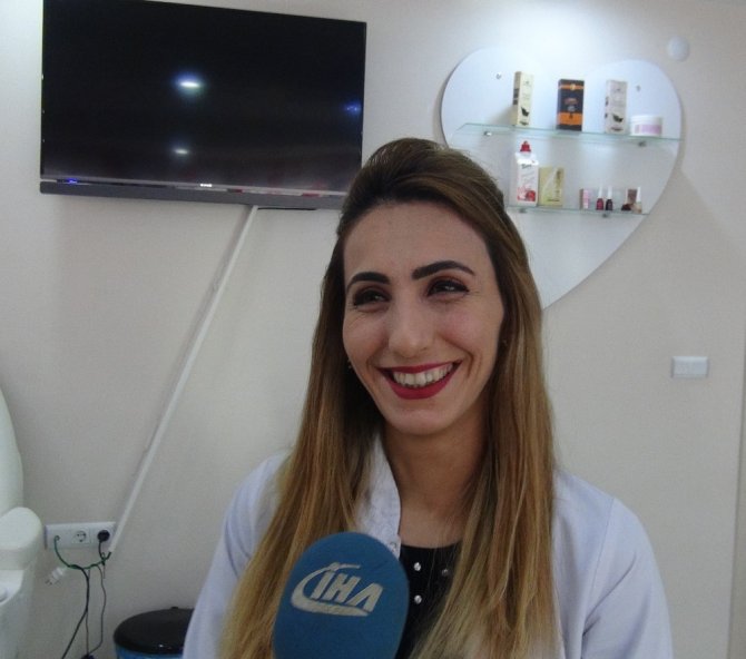 Güzellik merkezinden öğretmenlere jest