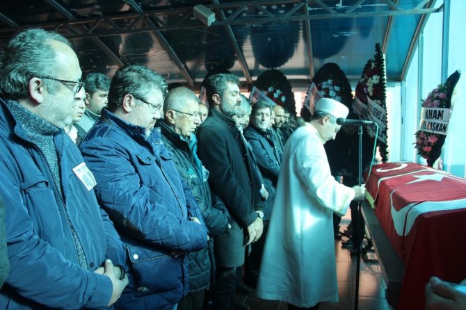 MHP İl Genel Meclis Üyesi Özer son yolculuğuna uğurlandı