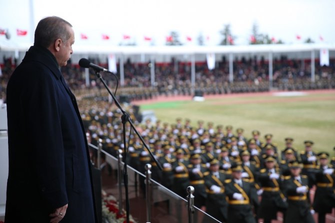 Cumhurbaşkanı Erdoğan: "Kendi göbeğimizi kendimiz keseceğiz"