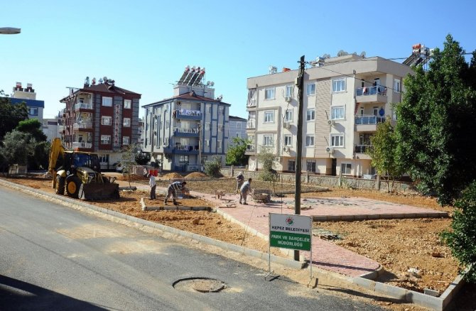 Mehmet Akif Mahallesi’ne iki yeni park