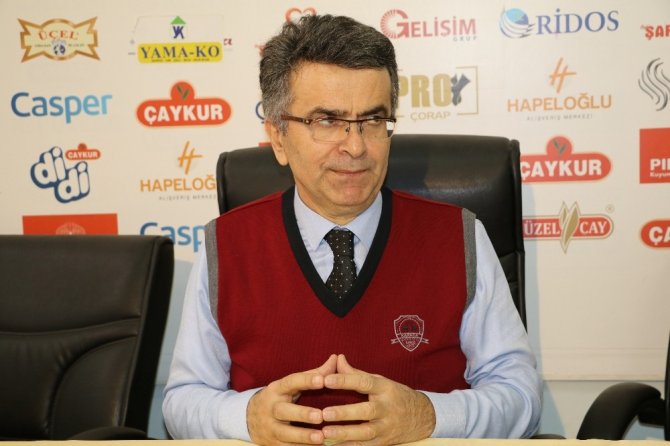 Recep Tayyip Erdoğan Üniversitesi’nde görevden alınan Tıp Fakültesi Dekanı Şimşek, Rektörü suçladı