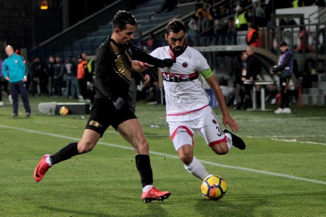 Süper Lig: Osmanlıspor: 2 - Gençlerbirliği: 0 (Maç sonucu)