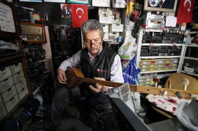 40 yıllık elektronik tamircisi