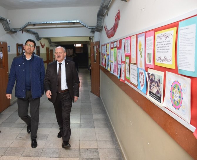 Genel Sekreter Uzun’dan kardeş okula ziyaret