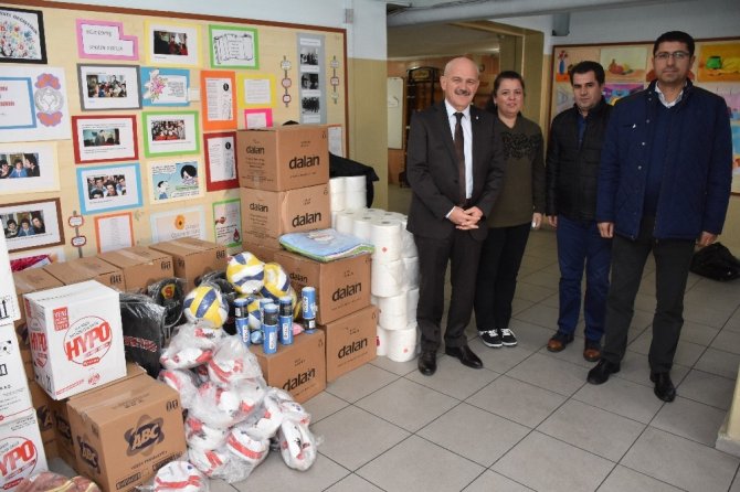 Genel Sekreter Uzun’dan kardeş okula ziyaret