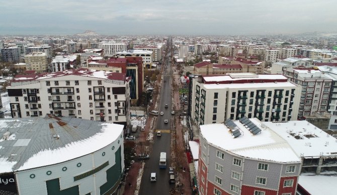 Van’da ‘İskele Caddesi’ sevinci