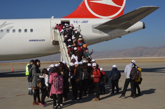 Şırnaklı 184 öğrenci Antalya’yı gezecek