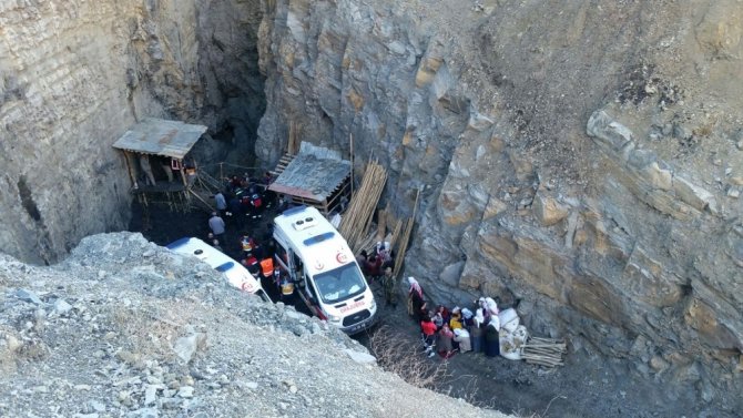 Şırnak’ta 2’si kardeş 3 kişi kömür ocağındaki kuyuya düştü
