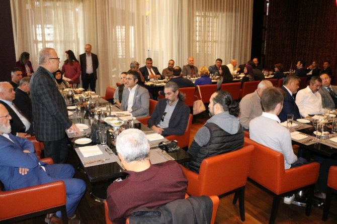 Öğrenciler Kaman İlçesi eski Belediye Başkanı Aslan’ı andı