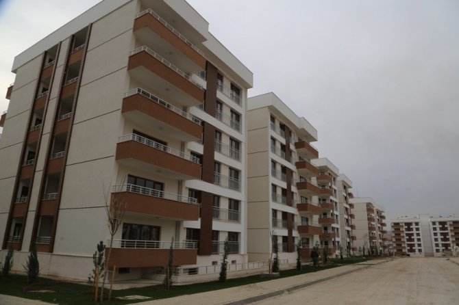 Cizre’de 1’inci etap TOKİ Dirsekli konutları tamamlandı