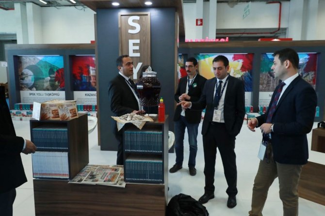 Seyhan Belediyesi İzmir’de Adana’yı tanıttı