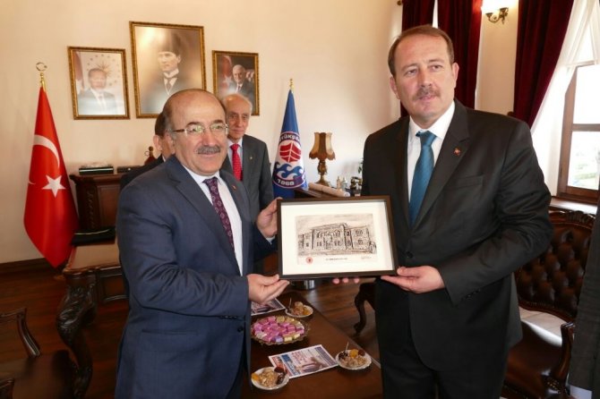 Başkan Gümrükçüoğlu, AK Parti Genel Başkan Yardımcısı Karaca’yı ağırladı