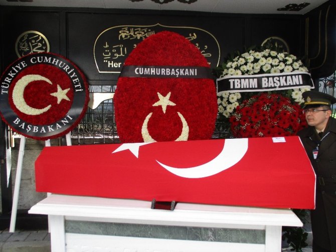 Kore Gazisi Süleyman Dilbirliği ve eşi Nimet Dilbirliği son yolculuklarına uğurlandı