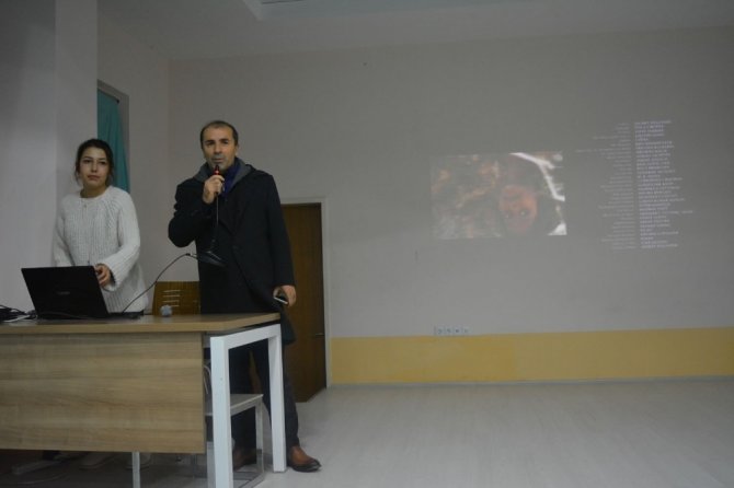 Osmaneli’de ‘Film İzleme Yoluyla Eğitime Katkı Sağlama’ projesi