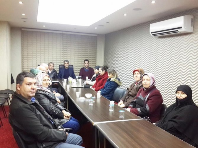 AK Parti Cumhuriyet Mahallesi Danışma Meclisi toplantısı yapıldı
