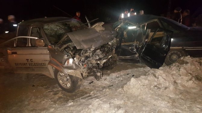Trabzon’da trafik kazası: 2 ölü, 5 yaralı