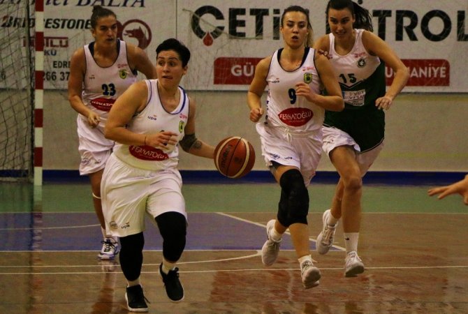 Türkiye Kadınlar Basketbol 1. Lig: Edremit Bld. Gürespor: 74 - Urla Belediyesi: 65