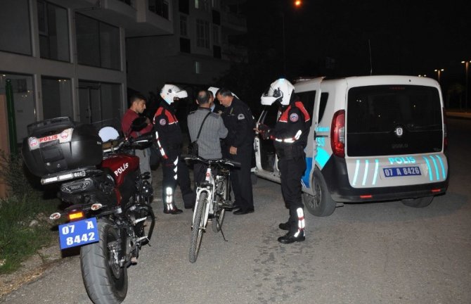 Manavgat’ta bisiklet çalan hırsızı vatandaşlar yakaladı