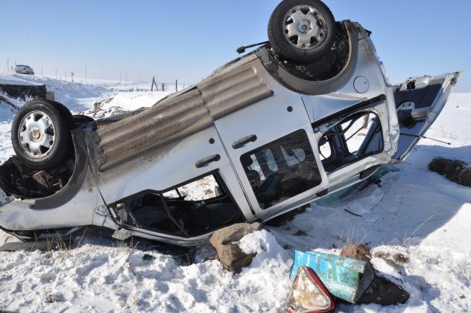 Kars’ta, trafik kazası: 3 yaralı