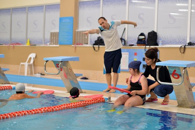 Su sporları antrenörlerine seminer