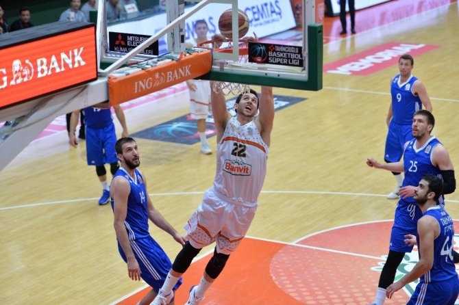 Tahincioğlu Basketbol Süper Ligi: Banvit: 69 - İstanbul Büyükşehir Belediyespor: 72