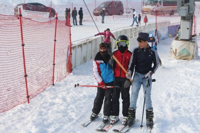 Ağrı’da kayak sezonu başladı