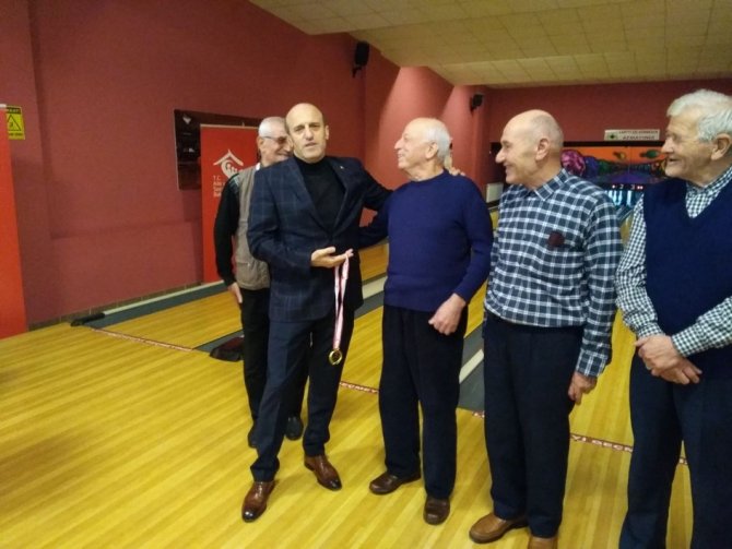 Kırklareli’de “Veteran, Yetişkin Bowling Turnuvası” düzenlendi
