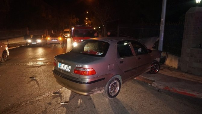 Keşan’da 2 araç çarpıştı: 3 yaralı