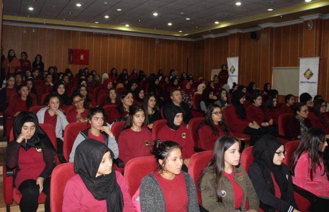 Halk edebiyatını uygulamalı öğrendiler