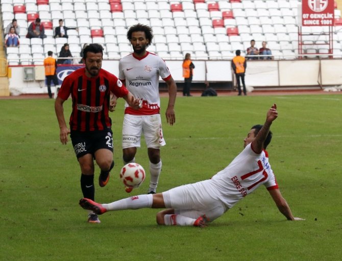 Ziraat Türkiye Kupası: Antalyaspor: 2 - Orhangazi Belediyespor: 3