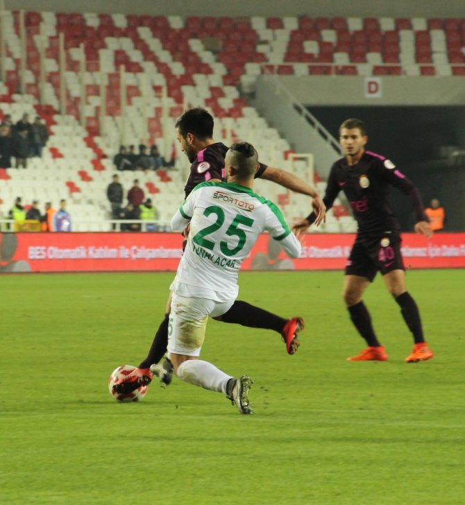 Ziraat Türkiye Kupası: Sivas Belediyespor: 2 - Galatasaray: 1 (Maç sonucu)