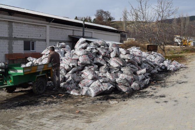 Pazarlar’da 217 aileye kömür yardımı